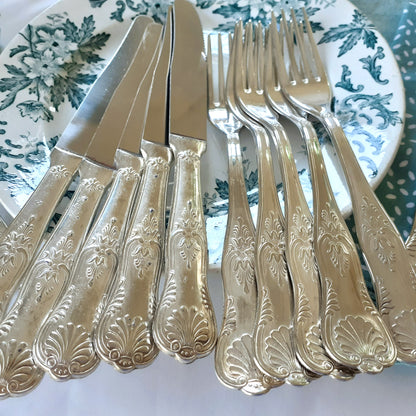 26 Piece Silver Plated Cutlery Set from Tiggy & Pip - Just €149! Shop now at Tiggy and Pip