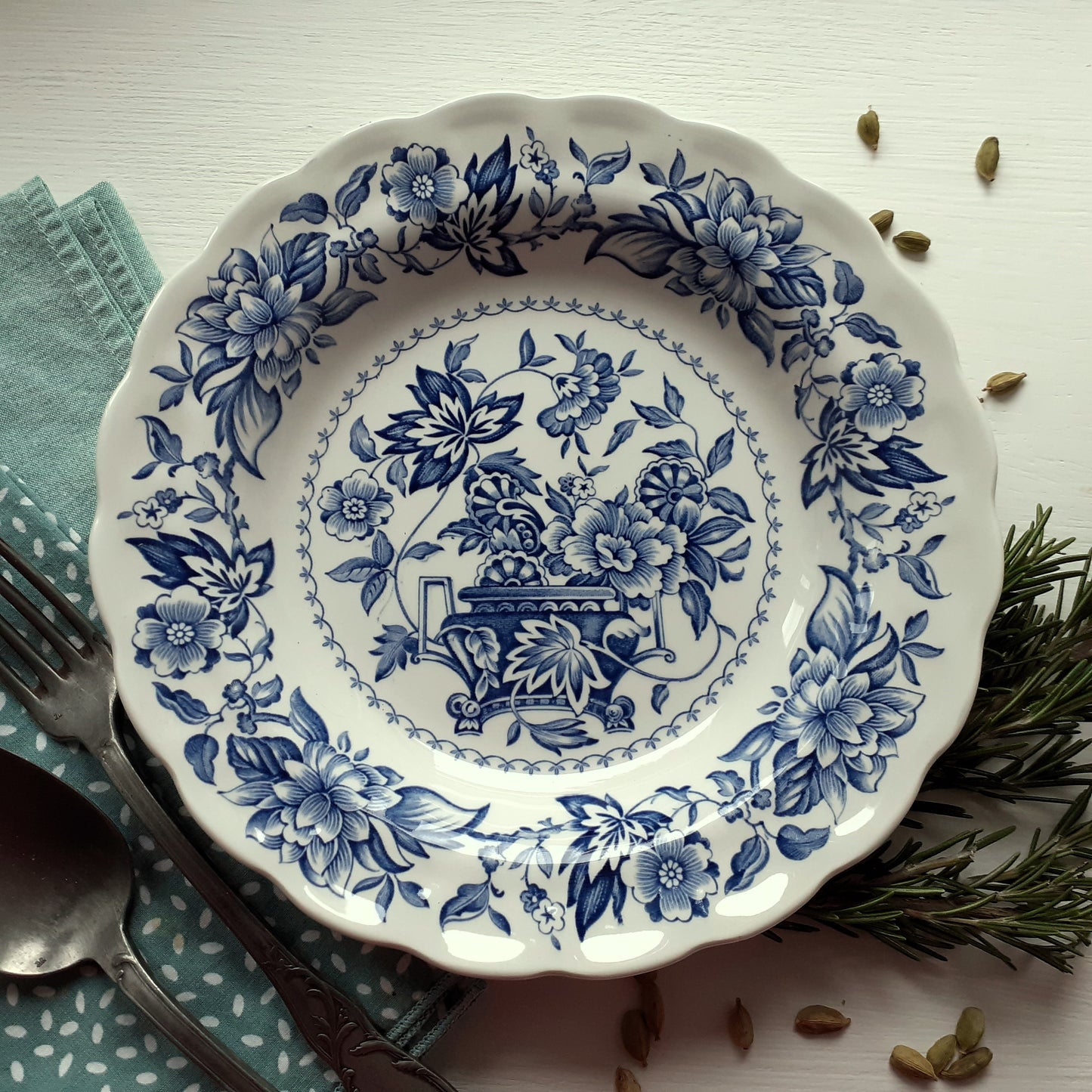 8 Mix and Match Blue and White Plates/Dishes from Tiggy & Pip - Just €199! Shop now at Tiggy and Pip