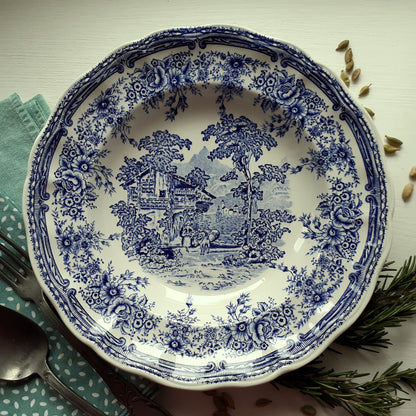 8 Mix and Match Blue and White Plates/Dishes from Tiggy & Pip - Just €199! Shop now at Tiggy and Pip