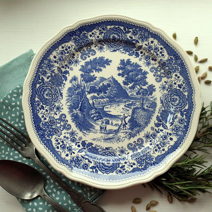 8 Mix and Match Blue and White Plates/Dishes from Tiggy & Pip - Just €199! Shop now at Tiggy and Pip