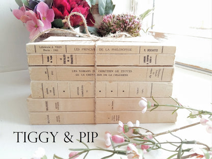 Books by Descartes and Malherbe from Tiggy & Pip - Just €144! Shop now at Tiggy and Pip