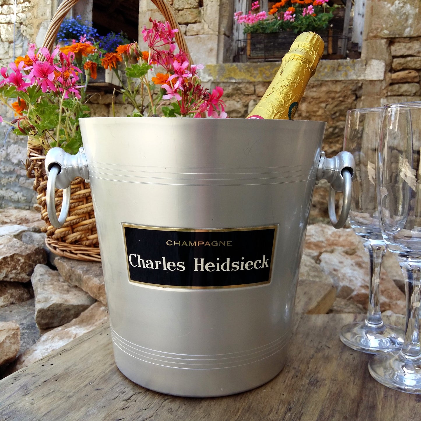 Vintage CHARLES HEIDSIECK Champagne Ice Bucket from Tiggy & Pip - Just €86! Shop now at Tiggy and Pip