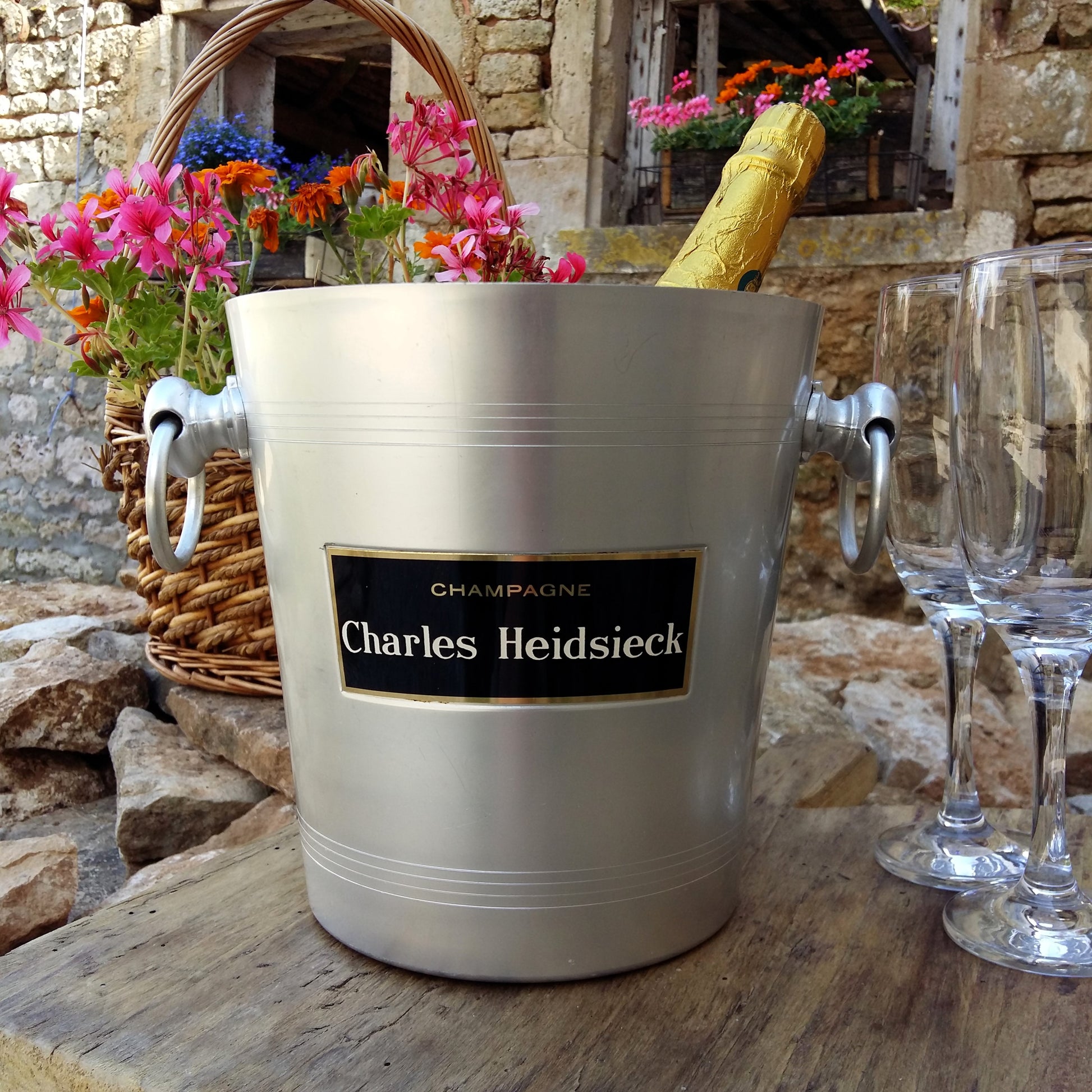 Vintage CHARLES HEIDSIECK Champagne Ice Bucket from Tiggy & Pip - Just €96! Shop now at Tiggy and Pip