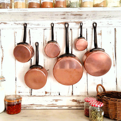 SIX Copper Pans with Cast Iron Handles from Tiggy & Pip - Just €180! Shop now at Tiggy and Pip