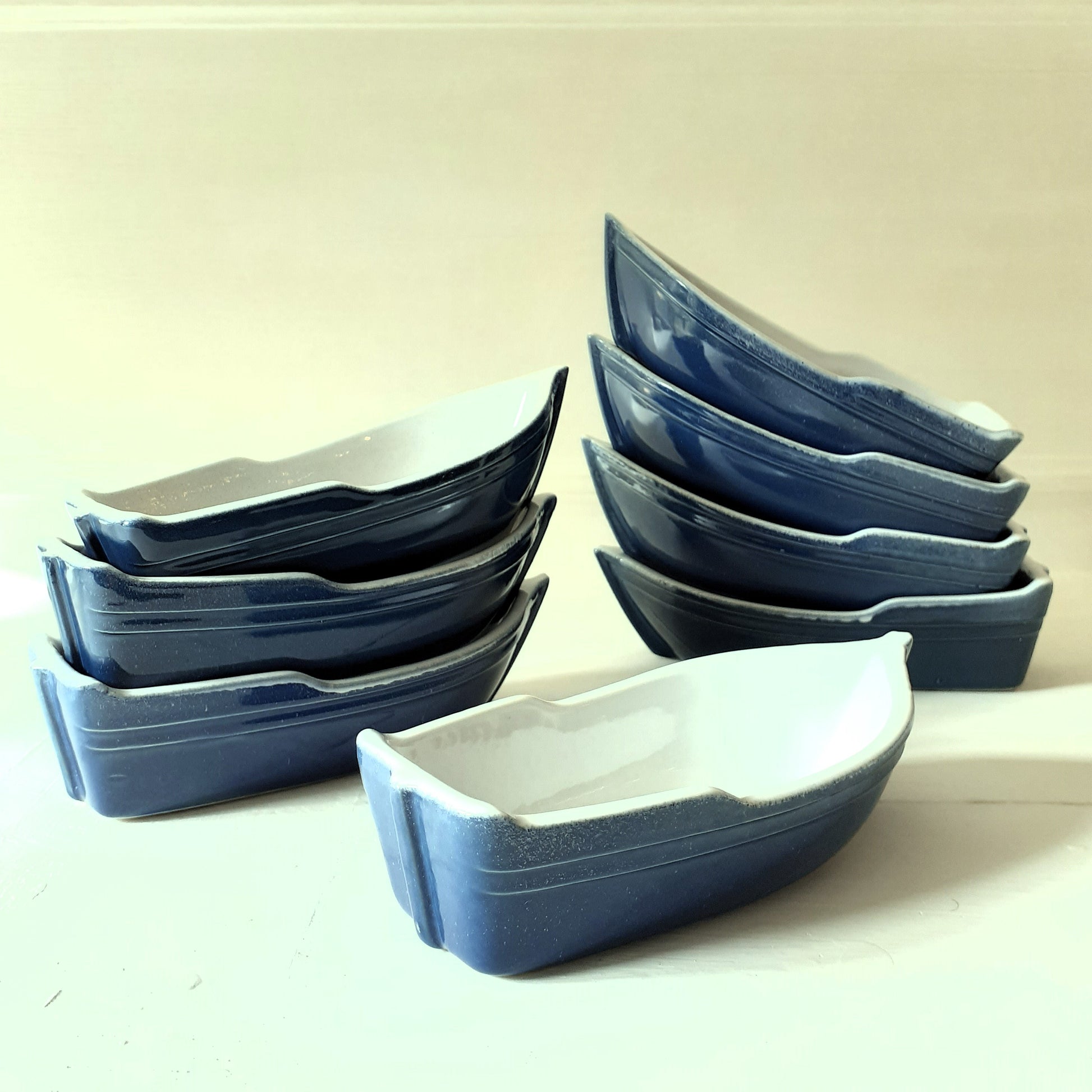 EIGHT Boat Shaped Gratin/Terrine Dishes from Tiggy & Pip - Just €144! Shop now at Tiggy and Pip