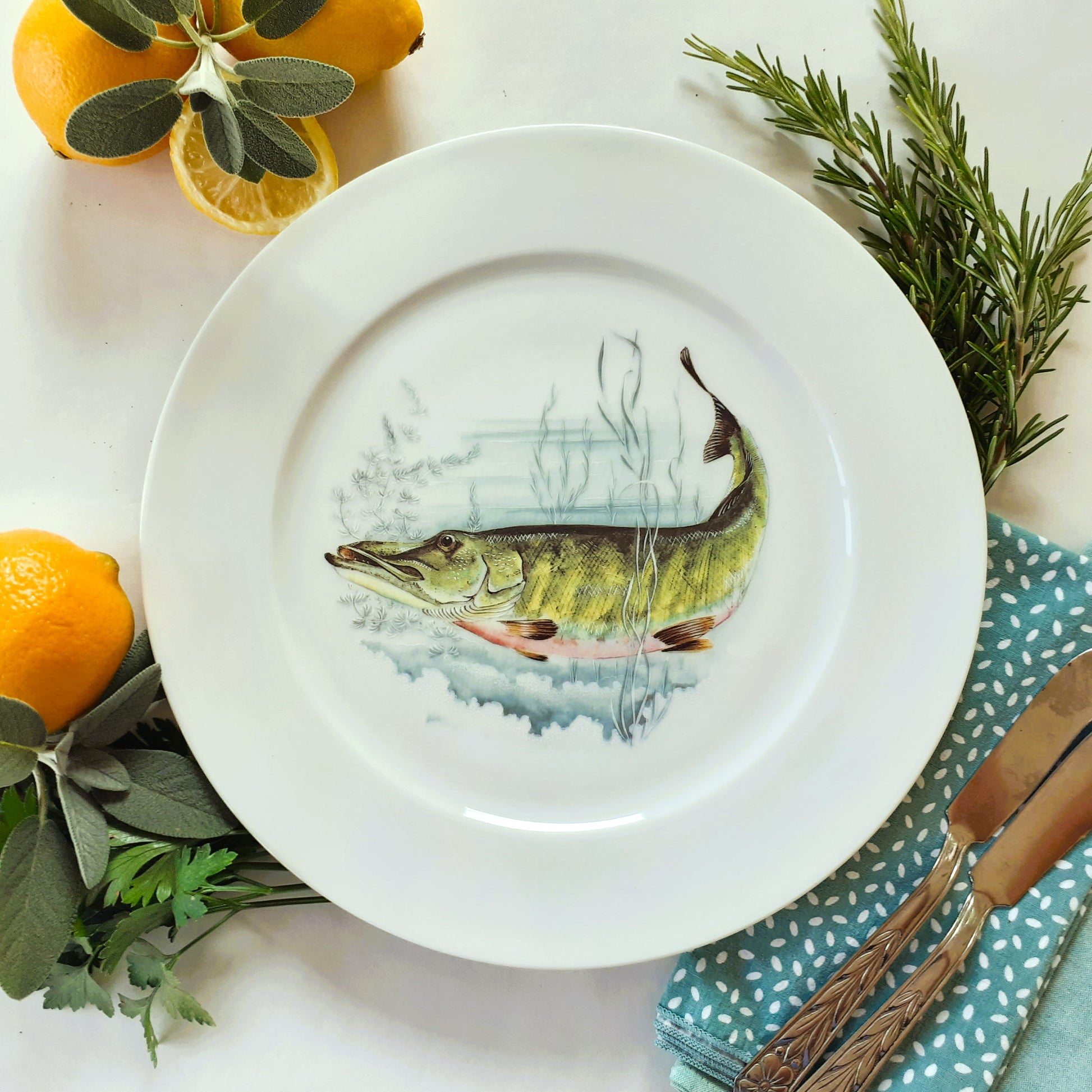 Six Limoges Porcelain Fish Plates and Platter from Tiggy & Pip - Just €260! Shop now at Tiggy and Pip