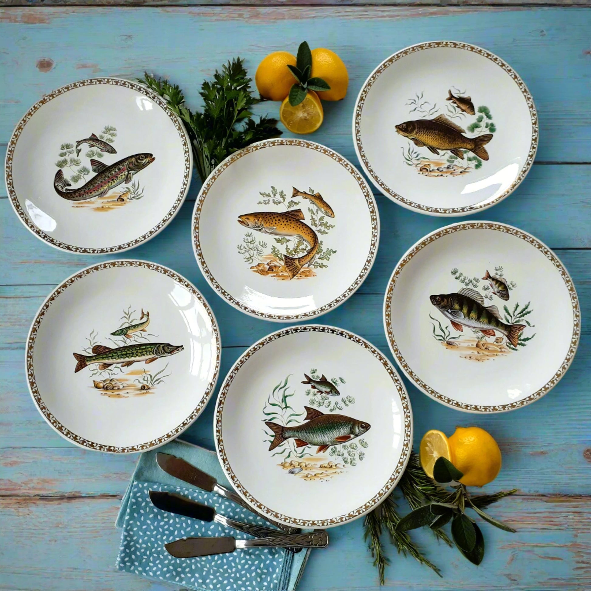 Six Longchamp Fish Plates and Fish Platter from Tiggy & Pip - Just €225! Shop now at Tiggy and Pip