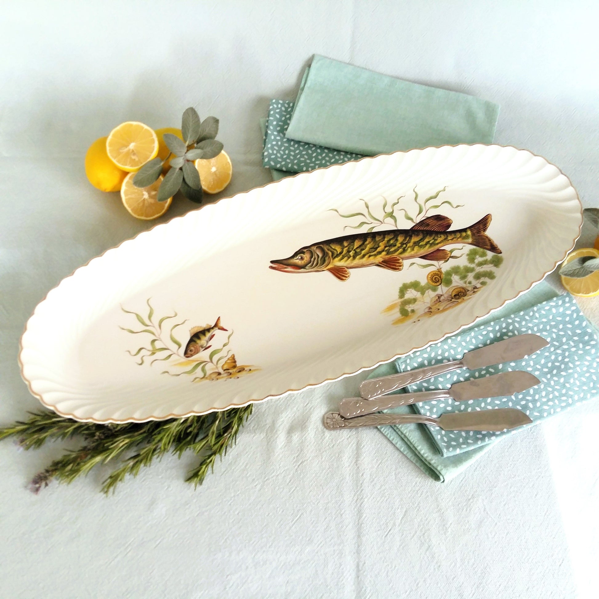 Extra Long 1950s Lunéville Fish Platter from Tiggy & Pip - Just €160! Shop now at Tiggy and Pip