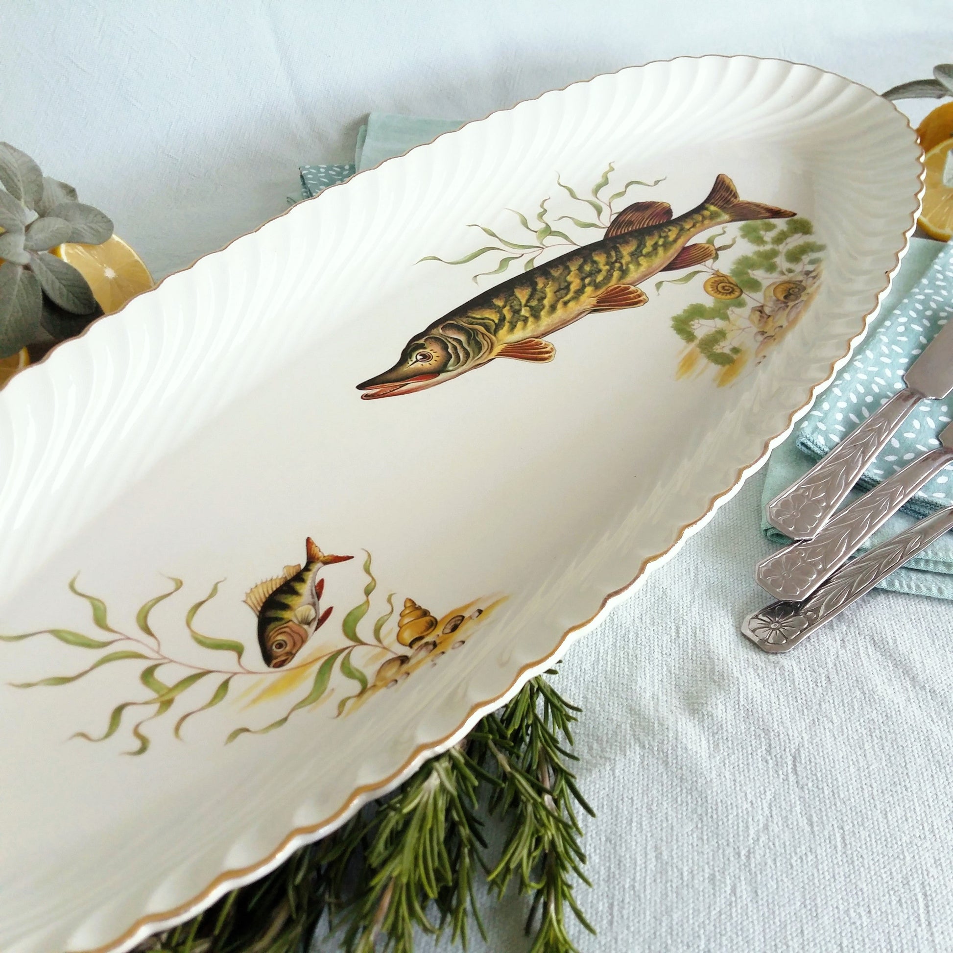 Extra Long 1950s Lunéville Fish Platter from Tiggy & Pip - Just €160! Shop now at Tiggy and Pip