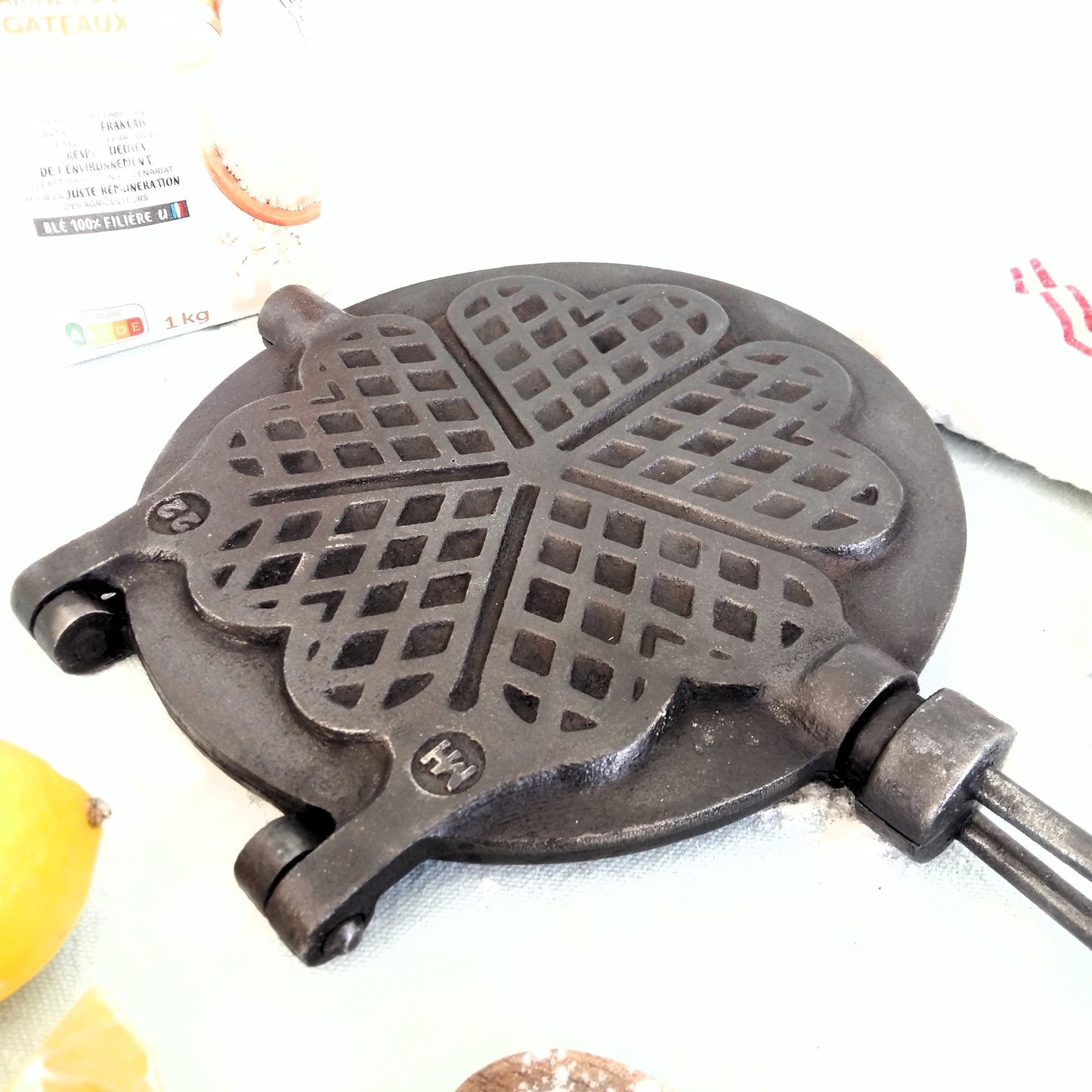 Antique Cast Iron Waffle Maker from Tiggy & Pip - Just €159! Shop now at Tiggy and Pip