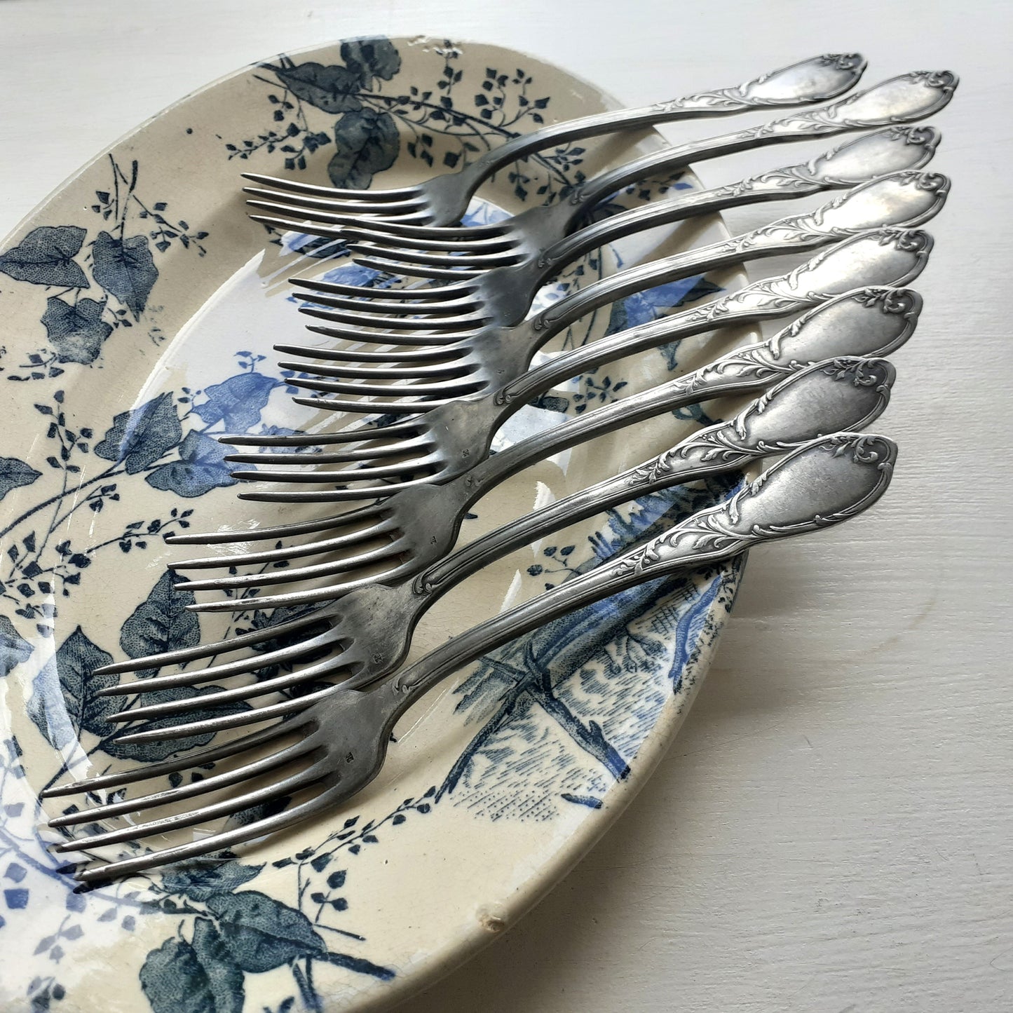 Set of 8 Antique Forks from Tiggy & Pip - Just €88! Shop now at Tiggy and Pip