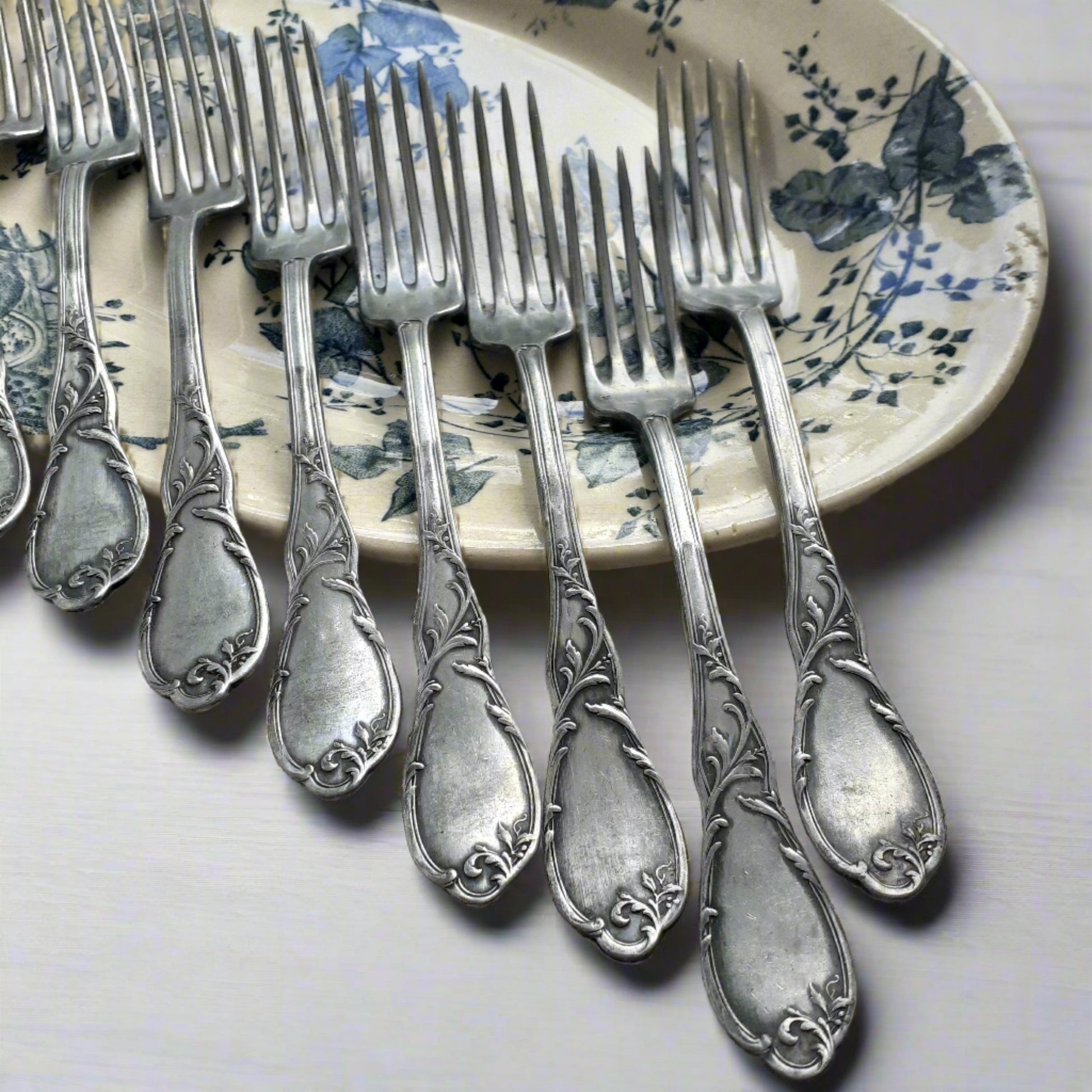 Set of 8 Antique Forks from Tiggy & Pip - Just €88! Shop now at Tiggy and Pip