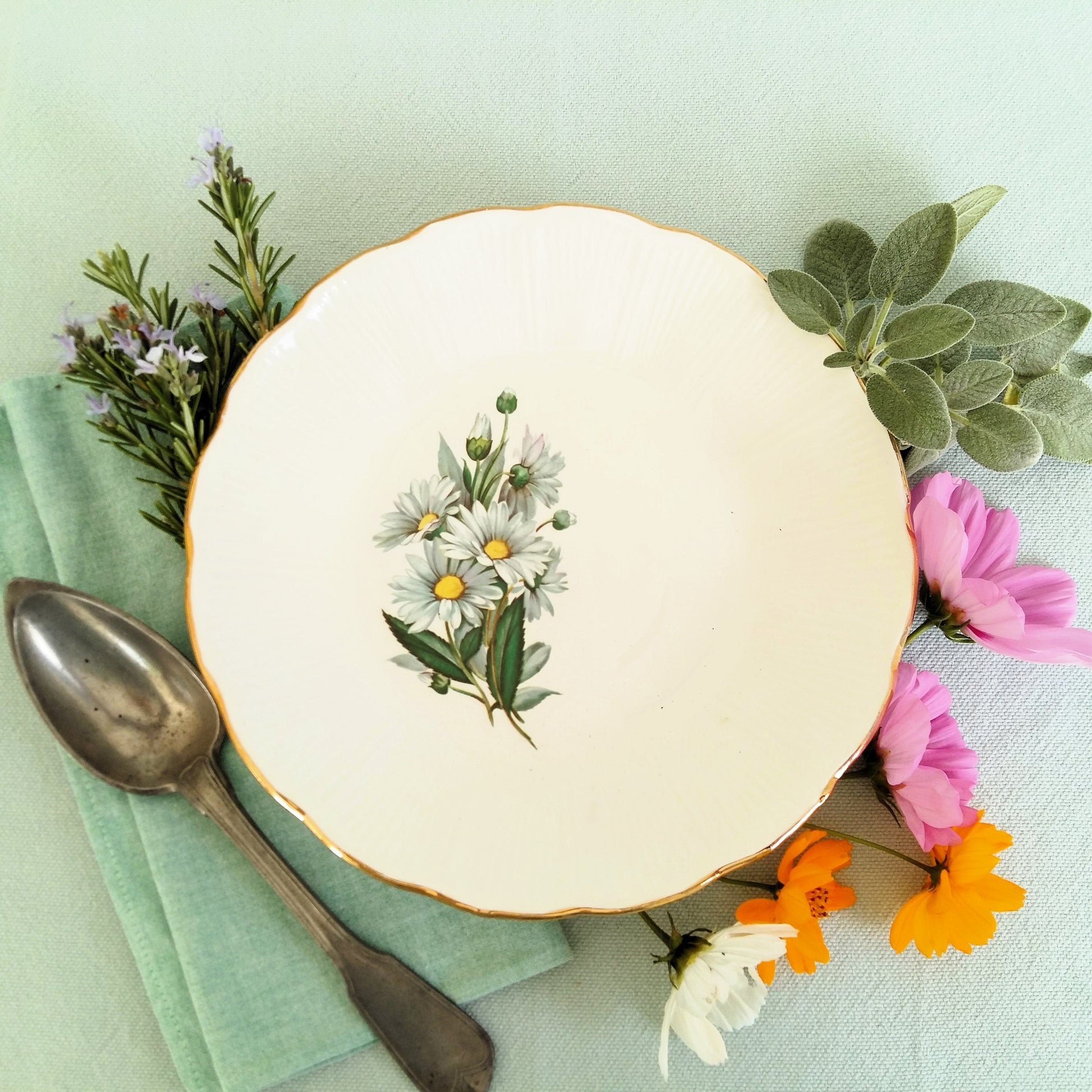 6 Mismatched 1950s Floral Transferware Plates from Tiggy & Pip - Just €156! Shop now at Tiggy and Pip