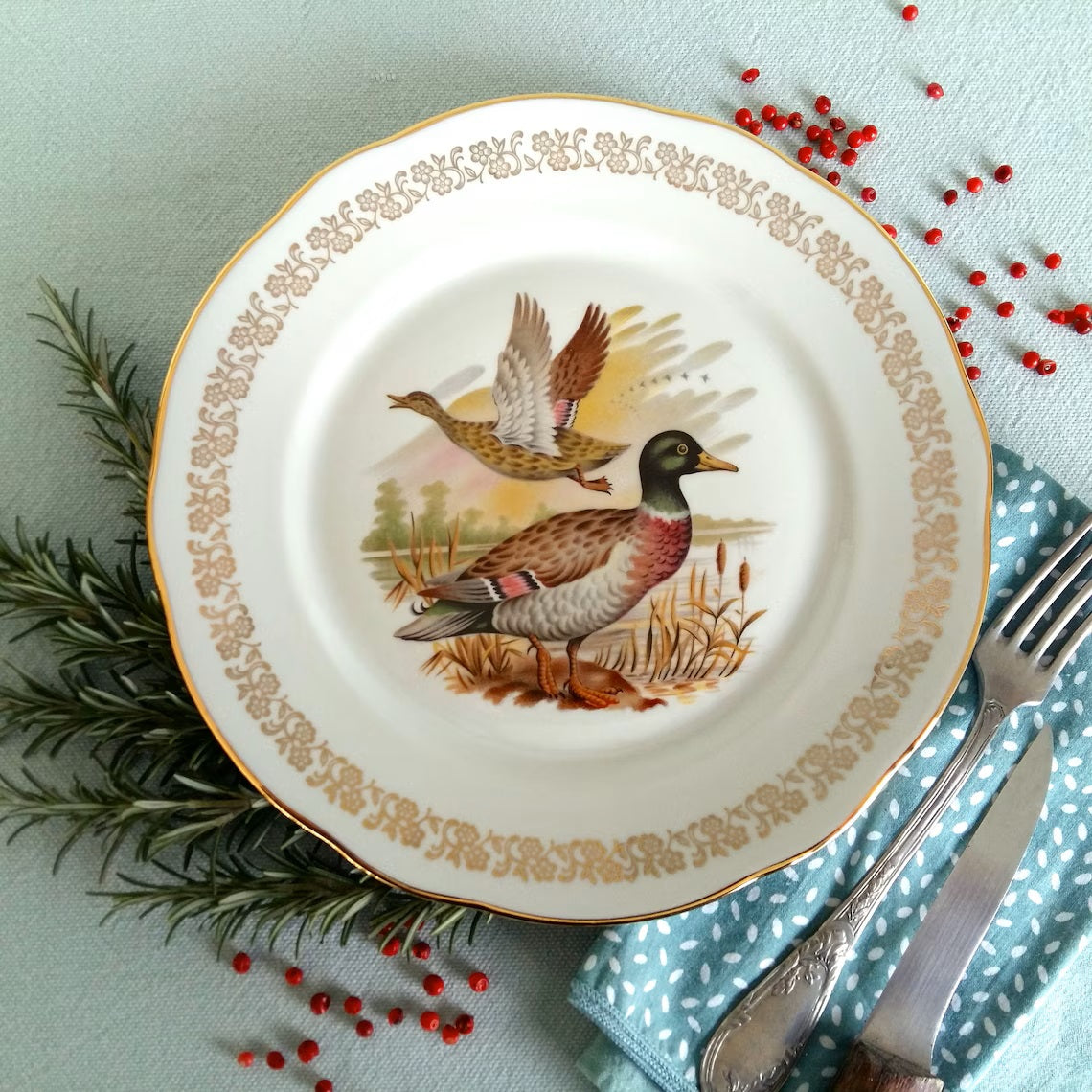 Six Game Hunting Dinner Plates from Tiggy & Pip - Just €168! Shop now at Tiggy and Pip