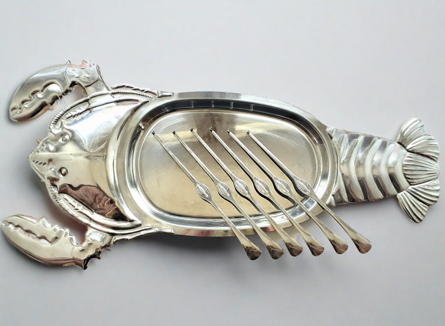 Lobster Platter and SIX Lobster Forks from Tiggy and Pip - Just €99! Shop now at Tiggy and Pip