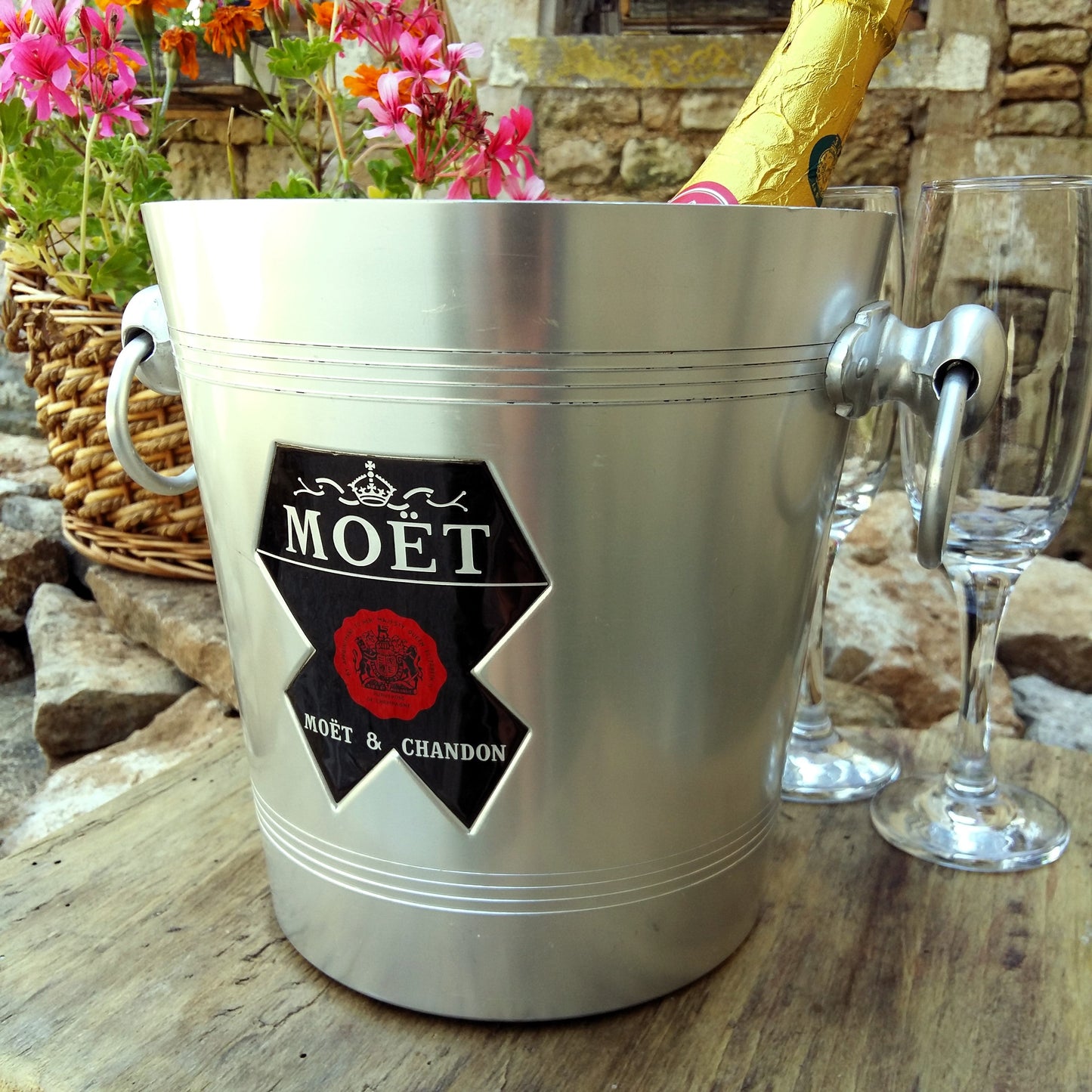 Vintage MOET & CHANDON Champagne Ice Bucket from Tiggy & Pip - Just €96! Shop now at Tiggy and Pip