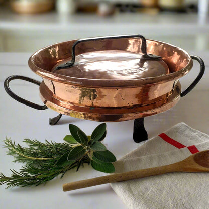 Early 19th Century Copper Tourtière/Pie Dish from Tiggy & Pip - Just €480! Shop now at Tiggy and Pip