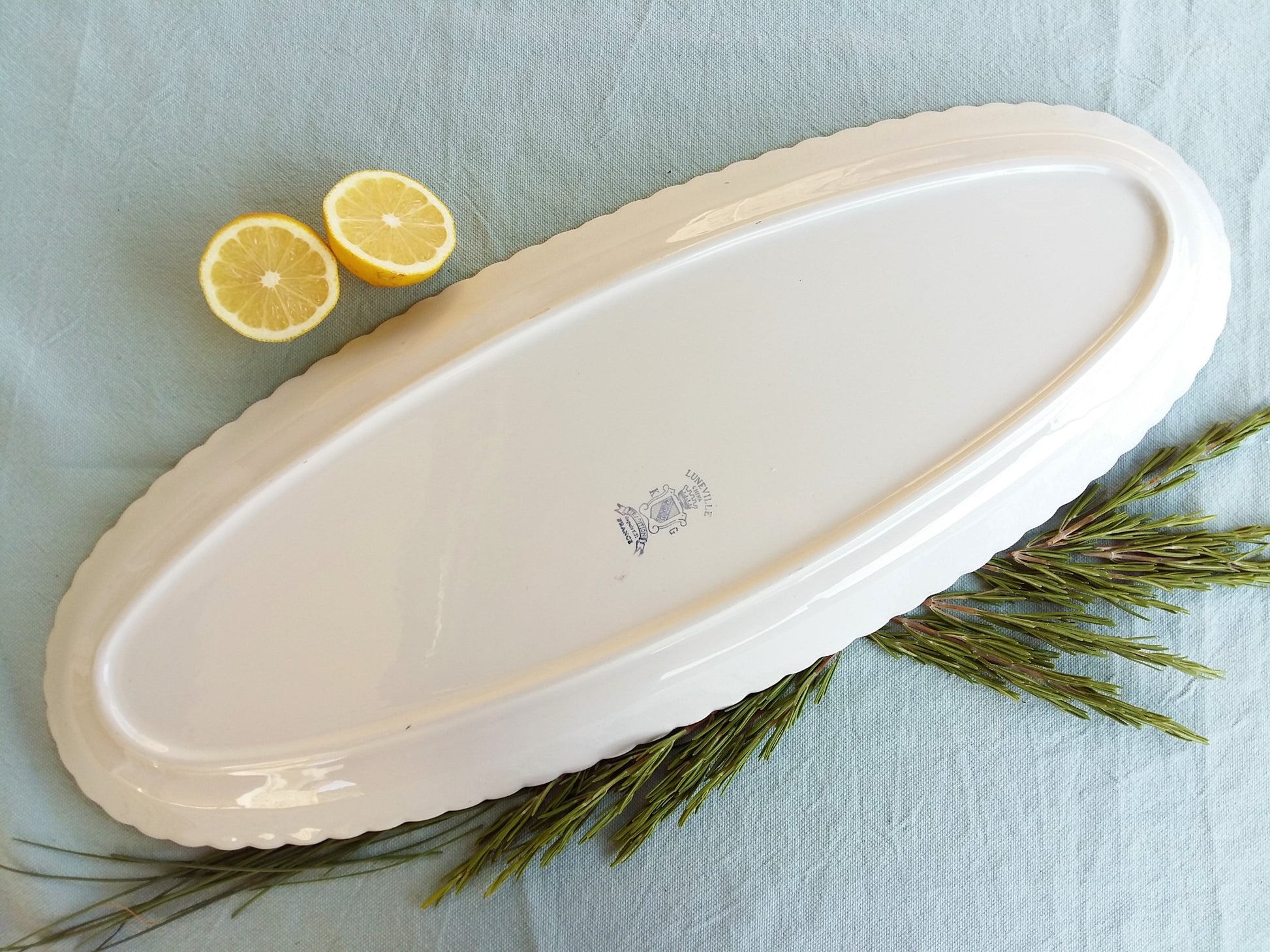 Extra Long, French, Porcelain, "Lunéville" Fish Platter With Gilded Trim. from Tiggy & Pip - Just €160! Shop now at Tiggy and Pip